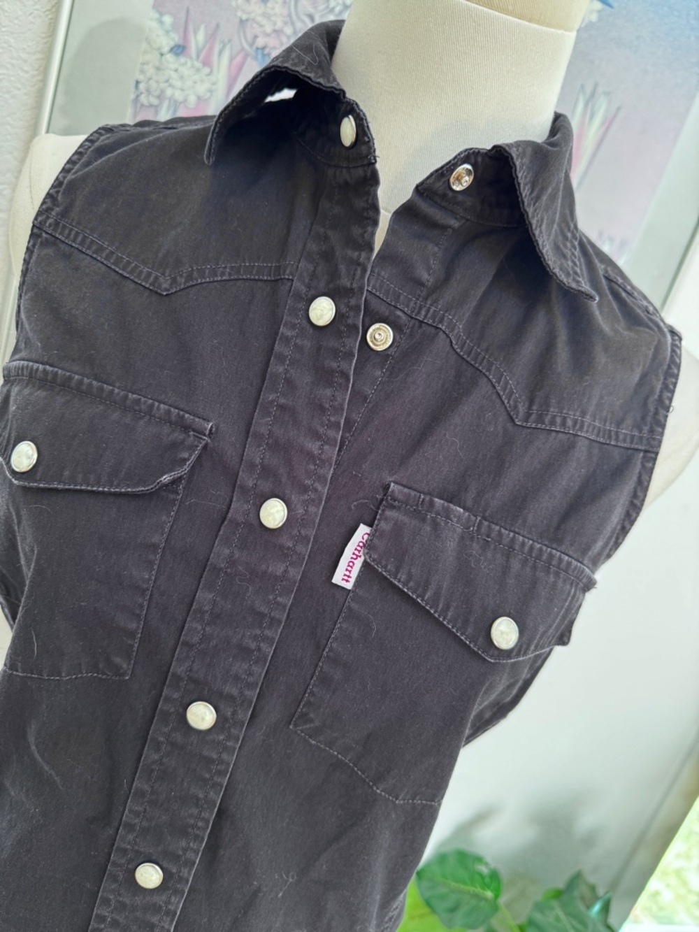 Carhartt Classic Black Sleeveless Chambray Western Button-Up Snap Shirt S Cotton - Picture 4 of 6